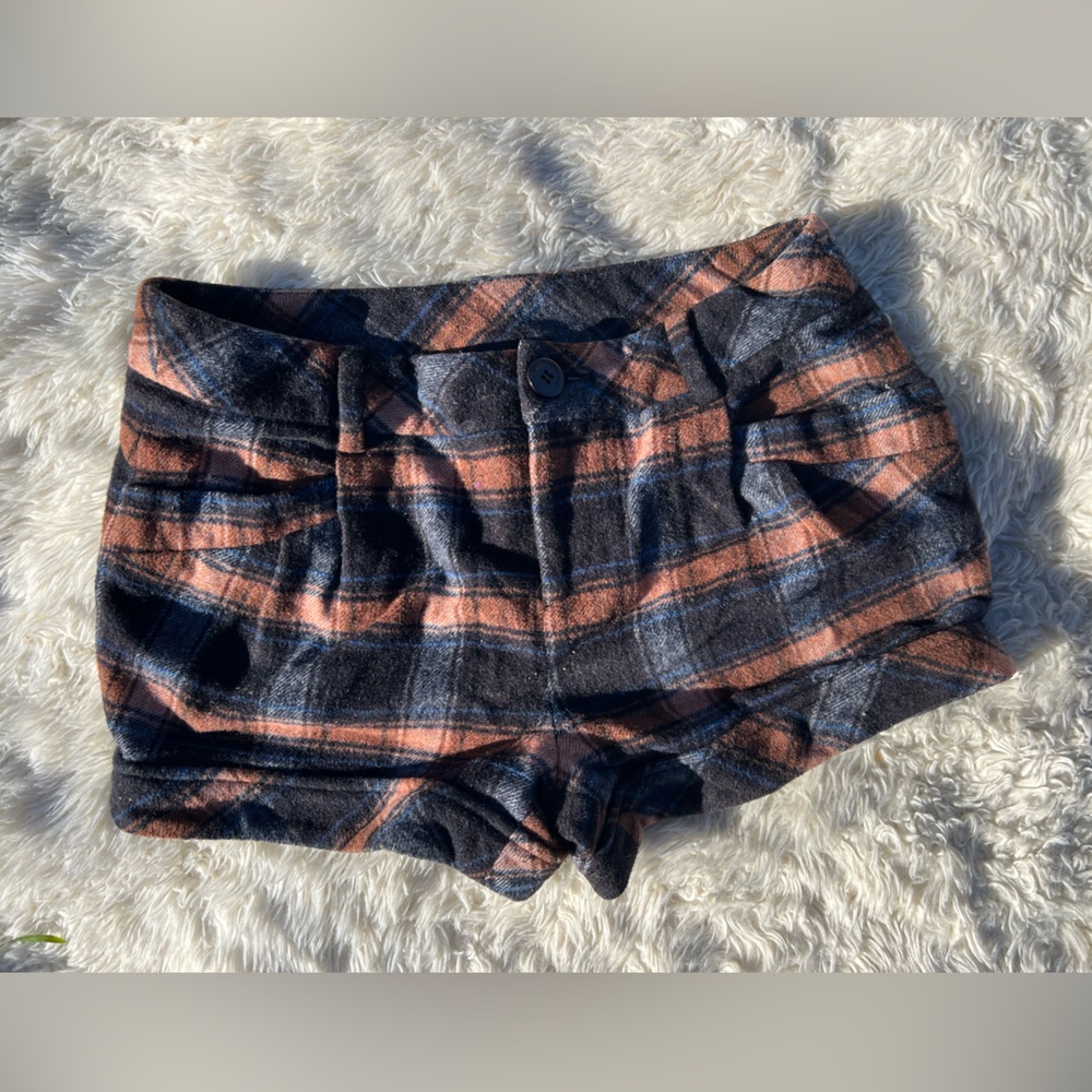 FLANNEL SHORTS by OZZO